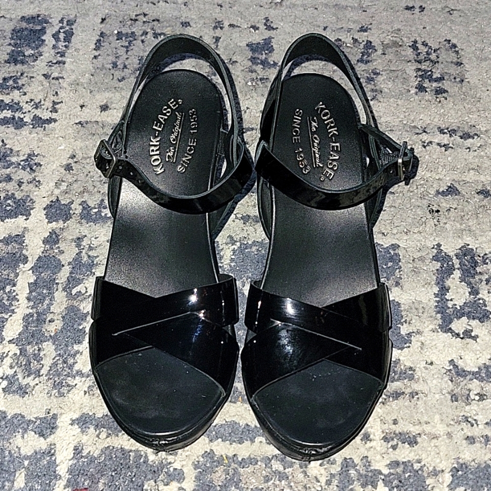 Kork-Ease Patent Leather Wedge Sandal